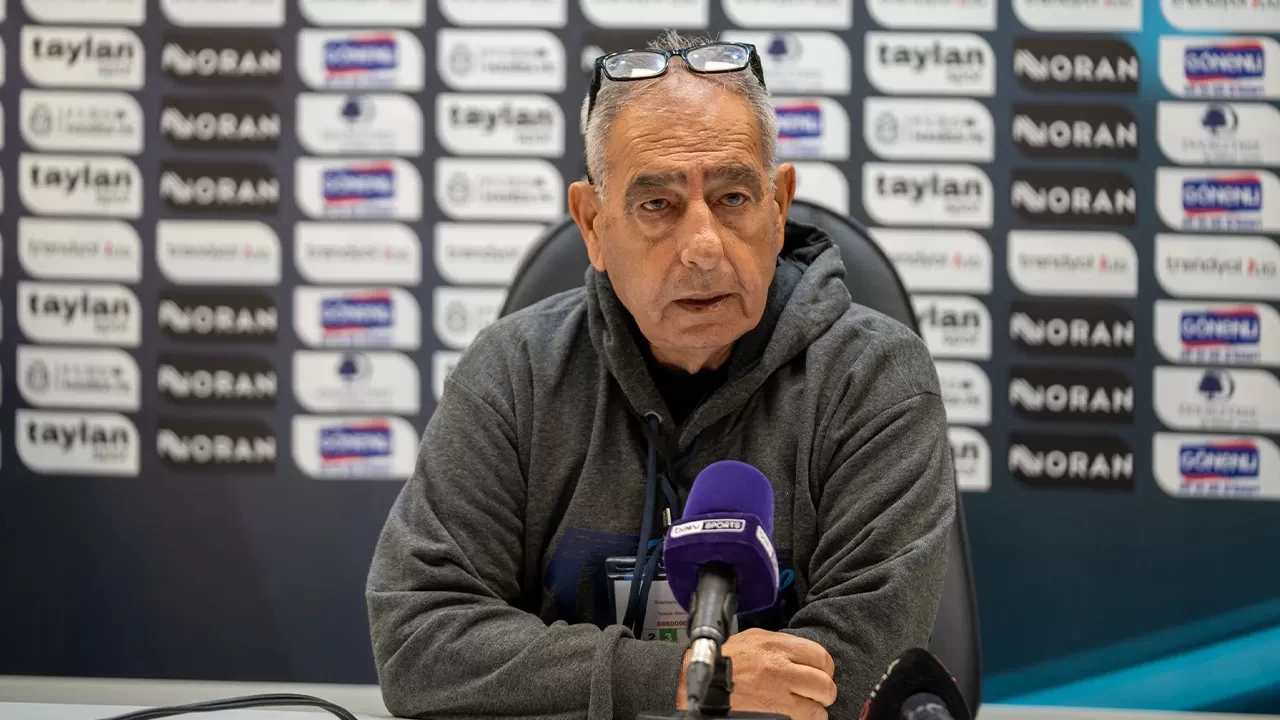 Adana Demirspor Teknik Direktörü Kubilayhan Yücel: “Genç oyuncular zorlanıyor”