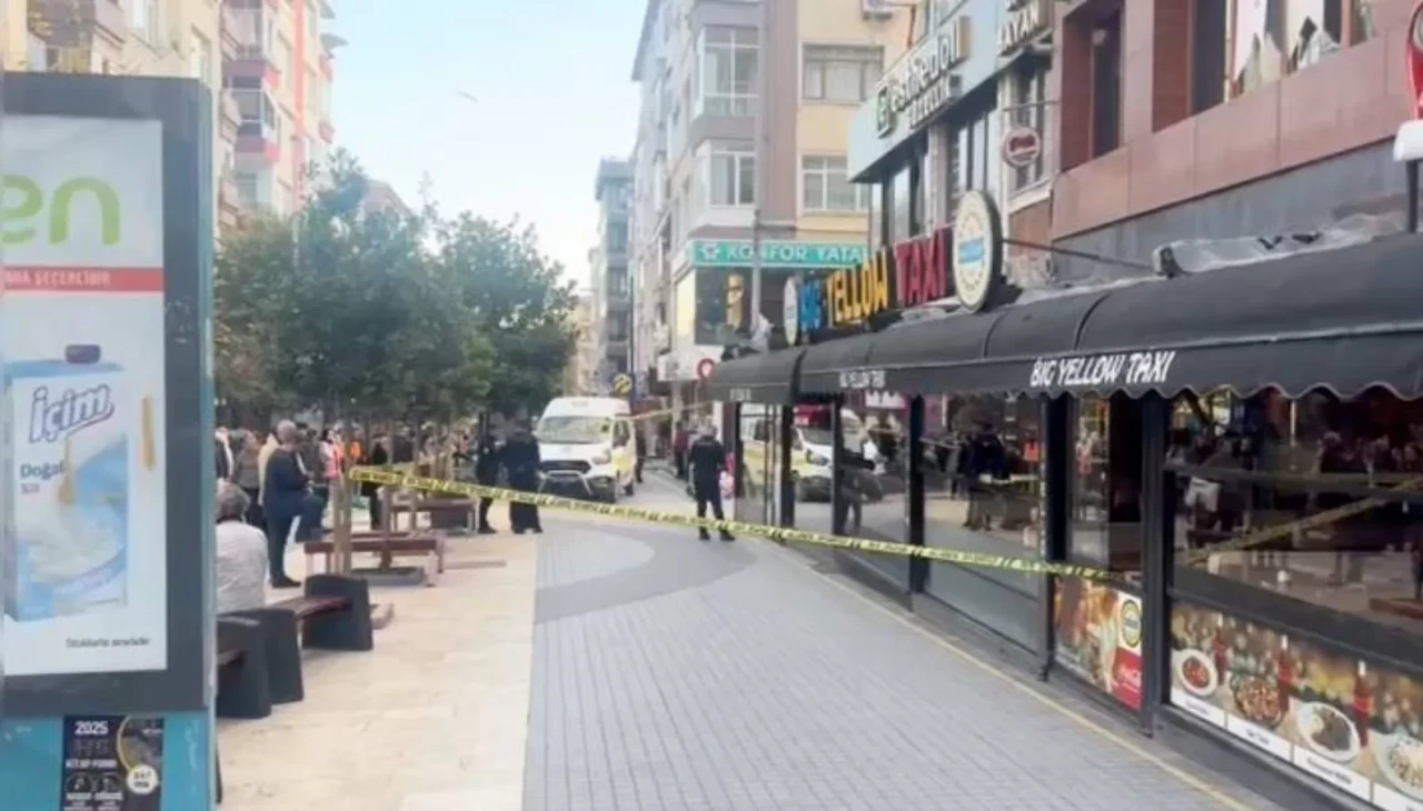 Küçükçekmece’de maskeli saldırgan dehşeti: 1 yaralı