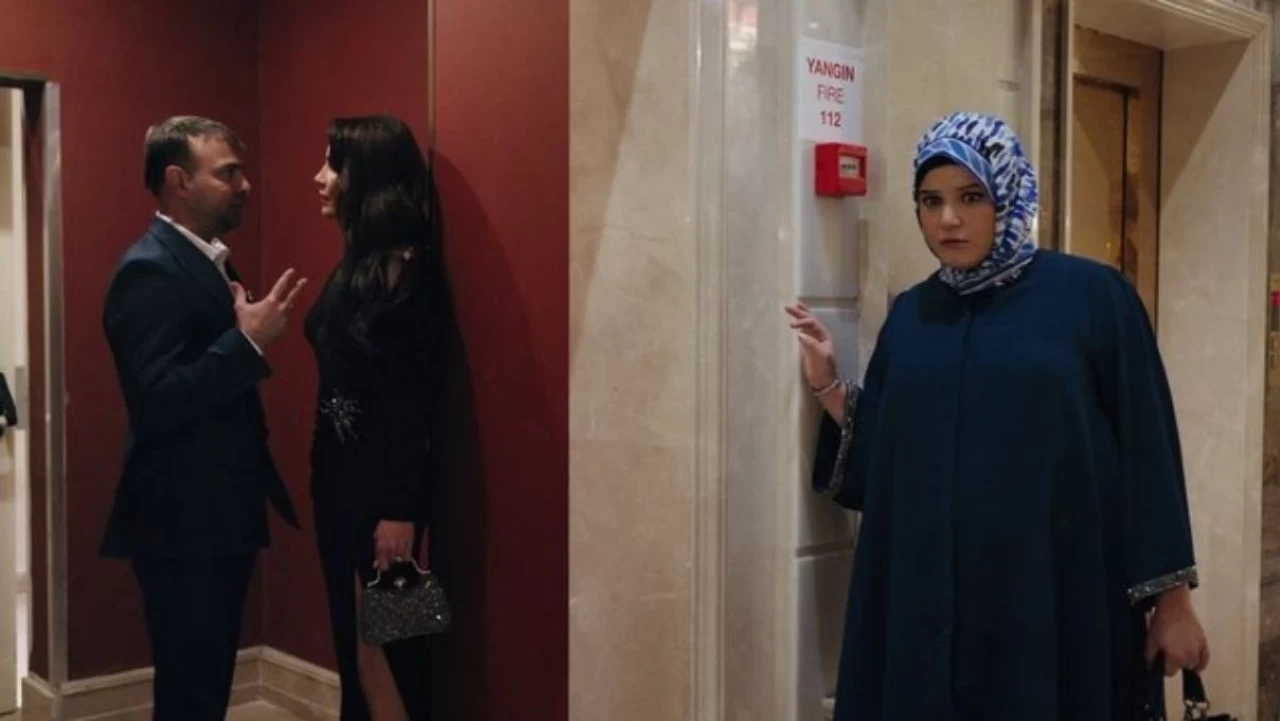 Kızılcık Şerbeti’nde Şoke Eden Vedalar! Oyuncular Ayrıldı, Senaryo Değişti