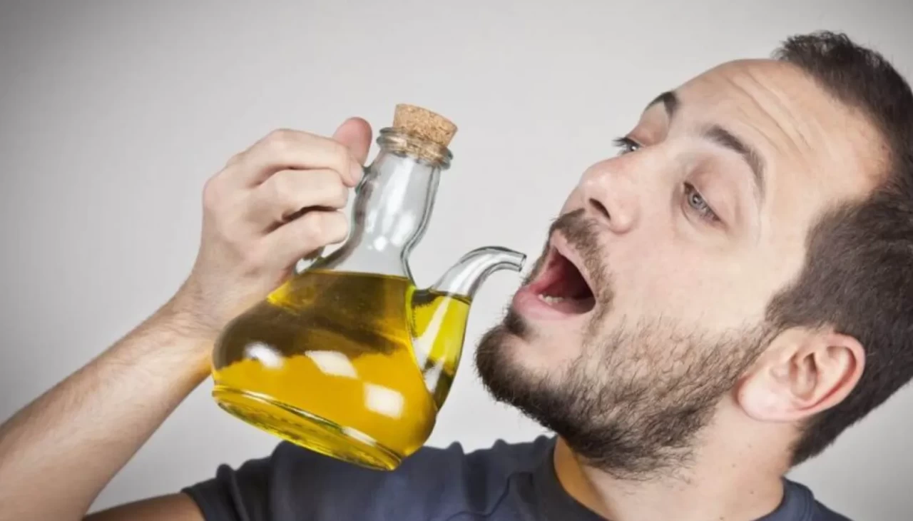 Zeytinyağı içenler dikkat! Uzmanlar vücuttaki 7 büyük değişimi açıkladı