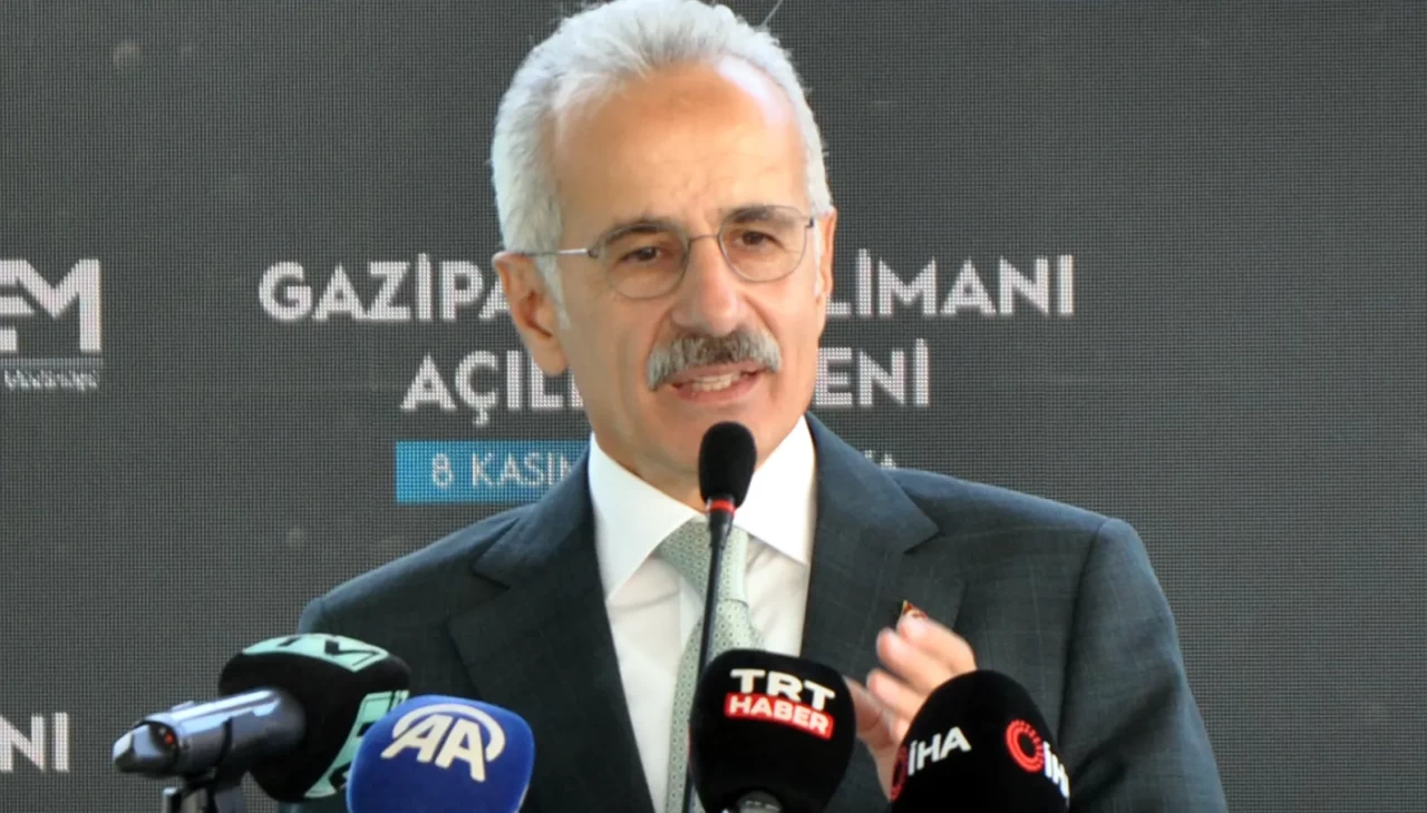 Bakan Uraloğlu: Gazipaşa Yat Limanı, Akdeniz’in yeni cazibe merkezi olacak