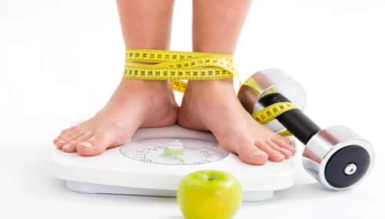Gece tartıda fazla çıkmanızın gerçek sebebi ne? İşte yanıltan detay!