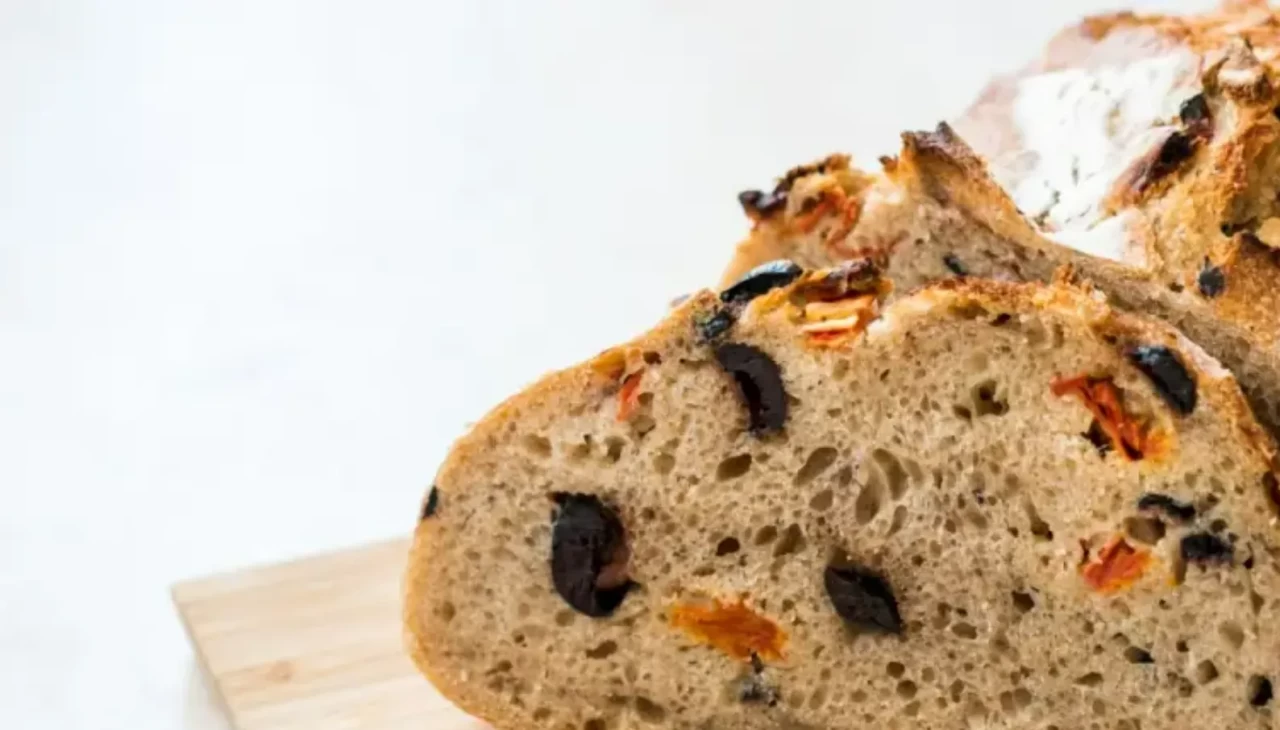 Zeytinli ve baharatlı ekmek tarifi! Restoranların gizli formülü ortaya çıktı