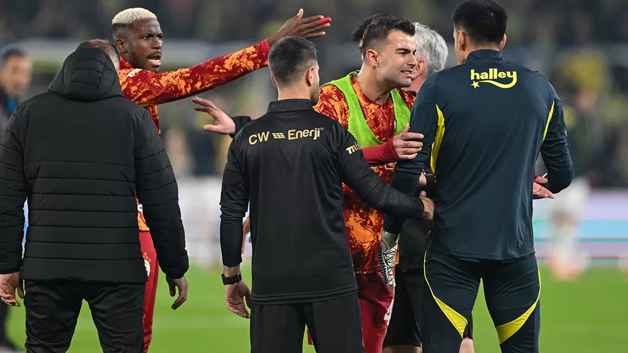 Fenerbahçe - Galatasaray derbisi öncesi gerginlik yaşandı