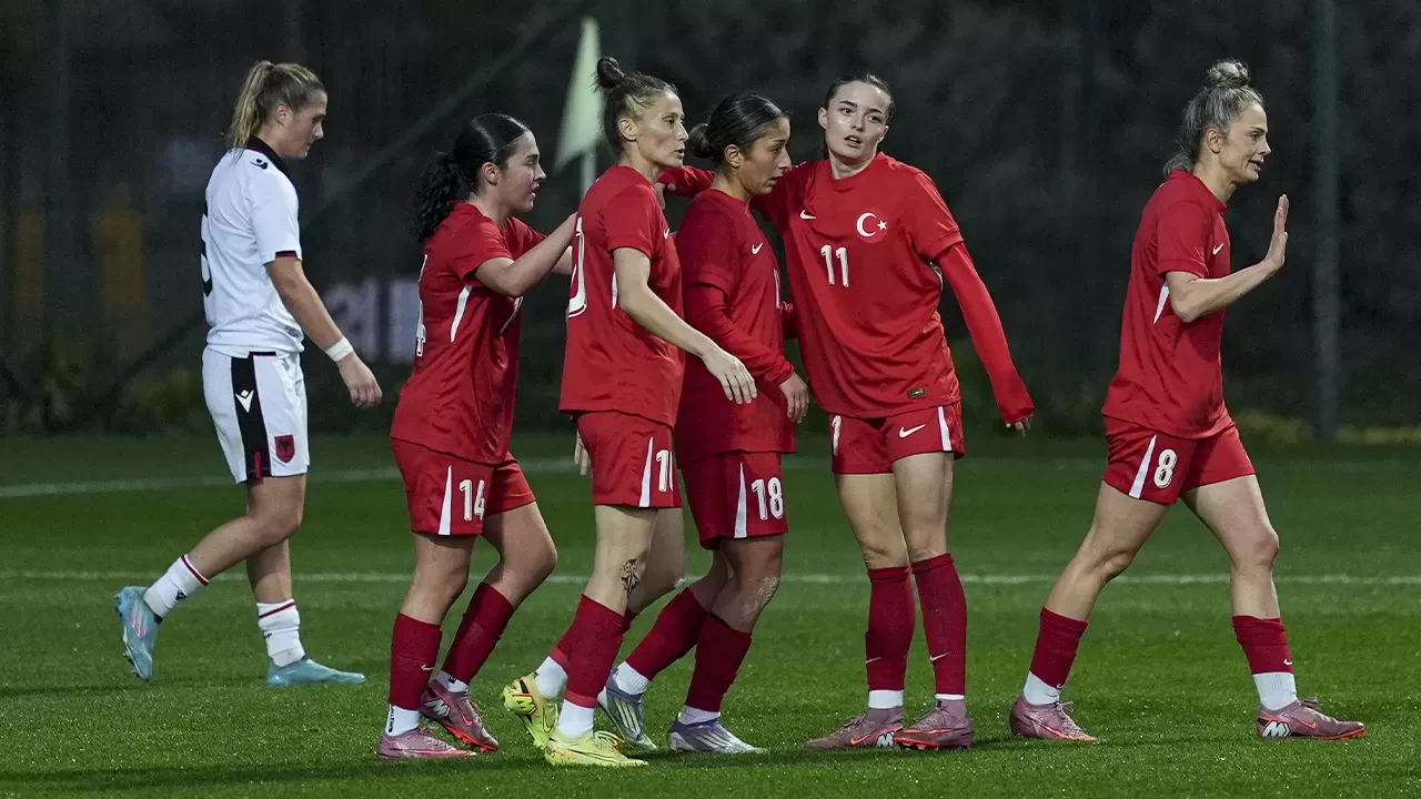A Milli Kadın Futbol Takımı, hazırlık maçında Arnavutluk'u 2 golle geçti