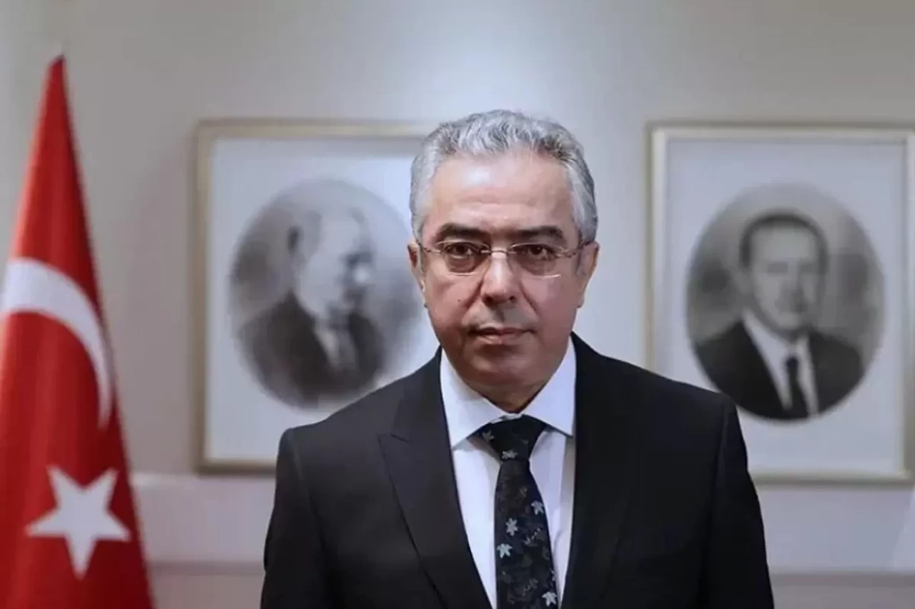 Mehmet Uçum’dan Dünya İnsan Hakları Günü mesajı: “Hak ve özgürlükler emperyalizmin aracı hâline getirildi”