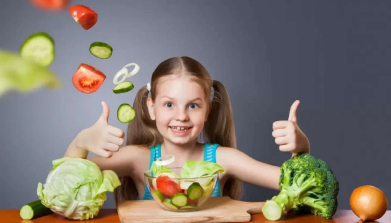 Okul çağındaki çocuk ne yemeli? Uzmanlardan beyin gelişimini destekleyen beslenme listesi