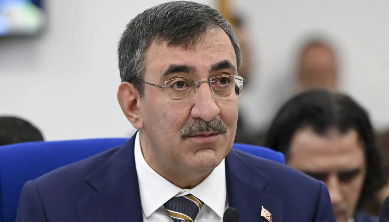 Cumhurbaşkanı Yardımcısı Cevdet Yılmaz’dan çarpıcı “iç cephe” mesajı: Emperyalist planlar devrede