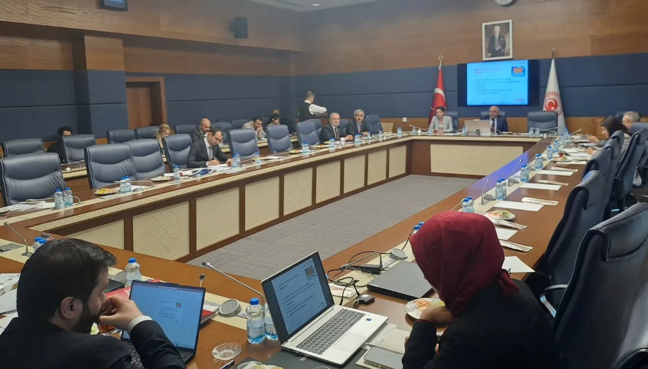 KYK’dan yurt kapasitesi ve yeni düzenlemelerle ilgili Meclis’te kapsamlı sunum