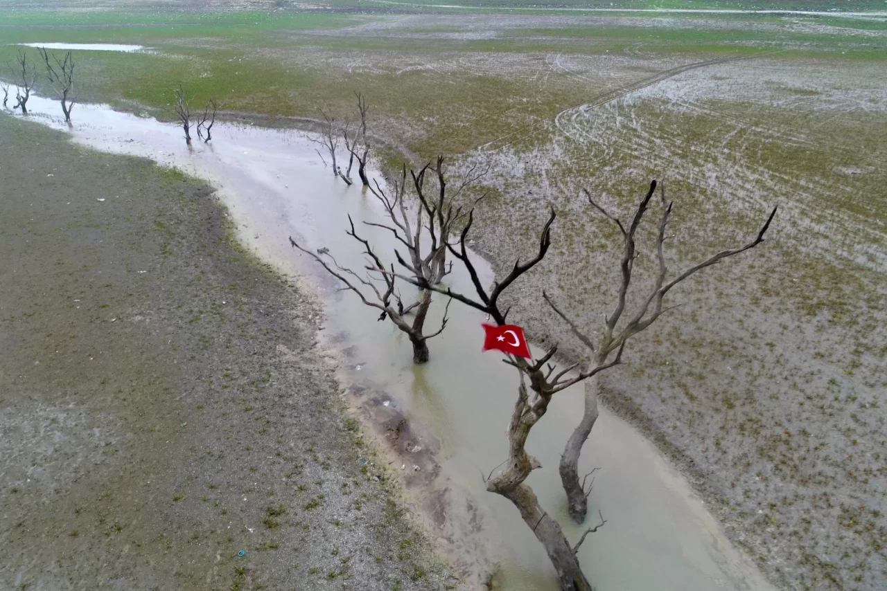 İstanbul'daki tehlike daha da net görünür halde: Havadan çekilen görüntülere böyle yansıdı