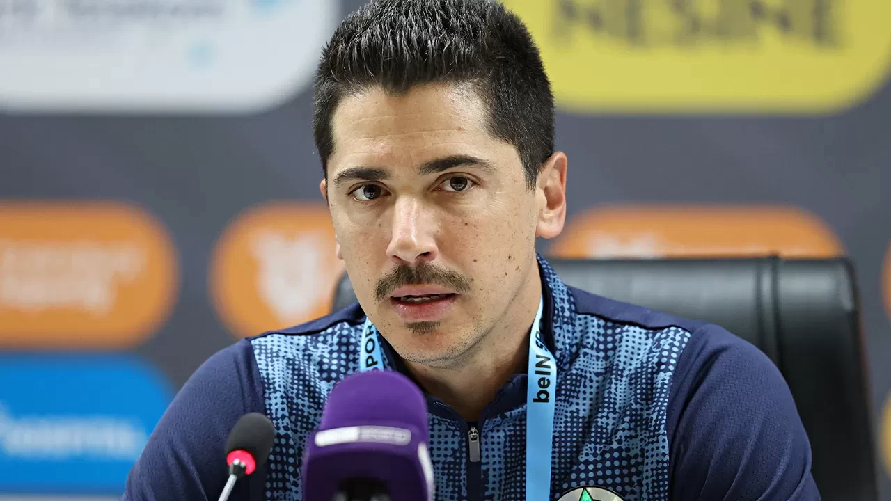 Alanyaspor Yardımcı Antrenörü Pedro Guerreiro: “Bir puanı hak ettiğimizi düşünüyorum”