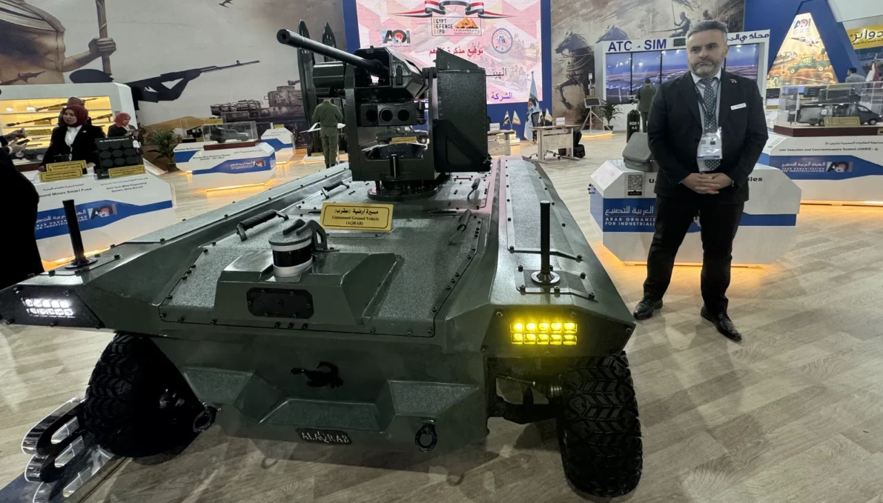 AKREP ve HAMZA-1  EDEX 2025 Mısır Savunma Fuarı'nda vitrine çıktı