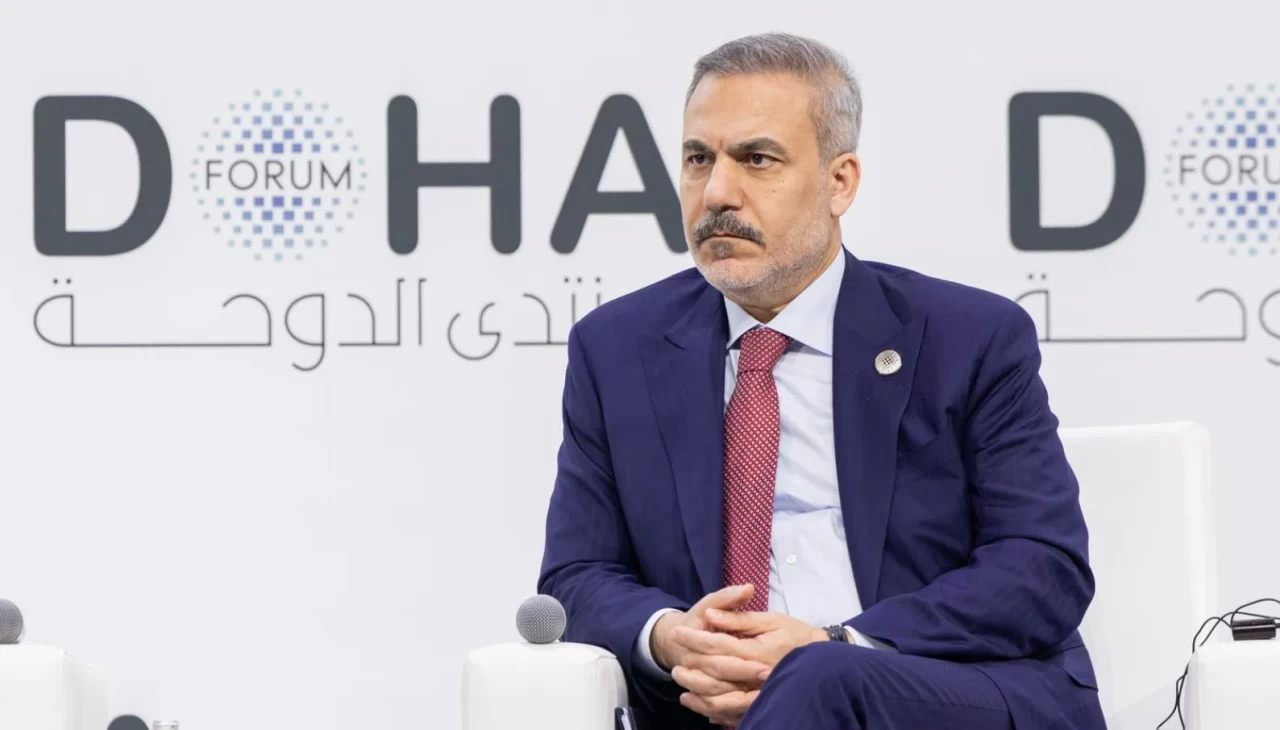 Hakan Fidan’dan SDG-PKK uyarısı: Suriyeli olmayan unsurlar çıkarılmalı