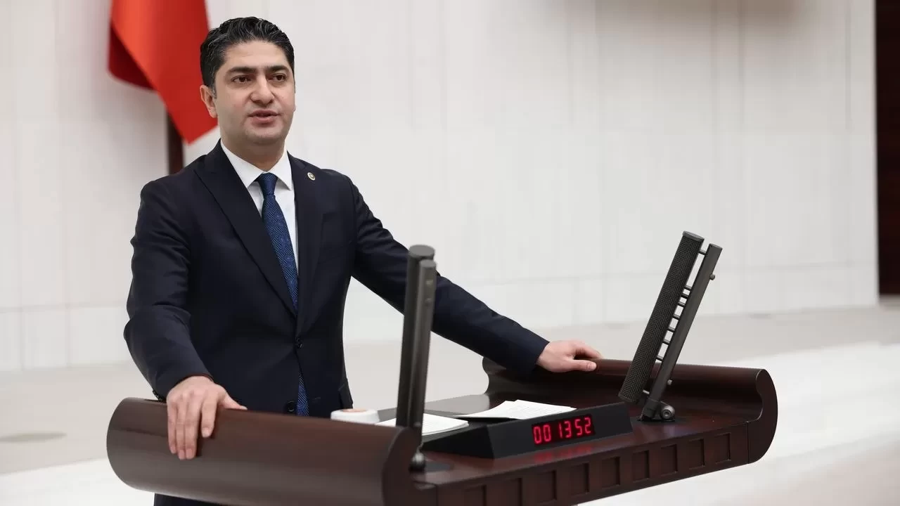 MHP'den kanunun teklifi: İmplant tedavisi SGK tarafından karşılansın