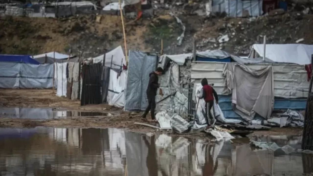 Kutup kökenli Byron fırtınası Gazze’yi vurdu