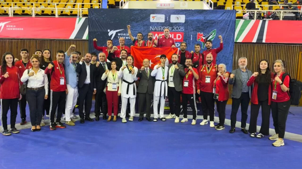 Dünya Ümitler Taekwondo Şampiyonası’nda millilerden iki gümüş madalya