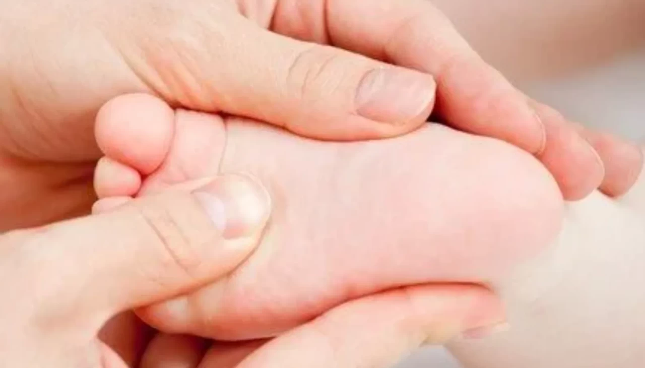 Yumuşak bir dokunuş, yıllarca süren etki! Annenin temas biçimi bebeğin karakterine nasıl işliyor?