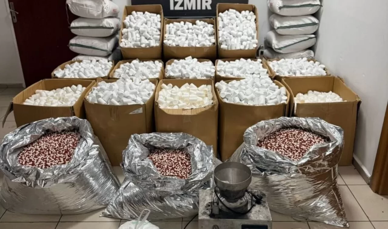 İzmir'de 2 milyon 309 bin 774 yasaklı madde ele geçirildi