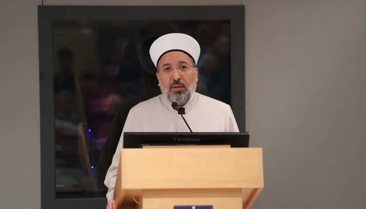 Diyanet İşleri Başkanı Arpaguş, Suluova’da gençlerle buluştu