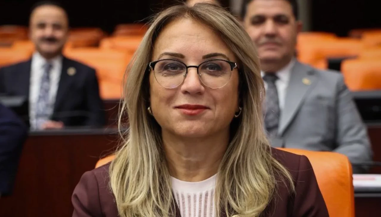 MHP'li Kılıç'tan Türk kadınının seçme ve seçilme hakkını elde etmesinin 91. yılına ilişkin "Asena" vurgulu mesaj