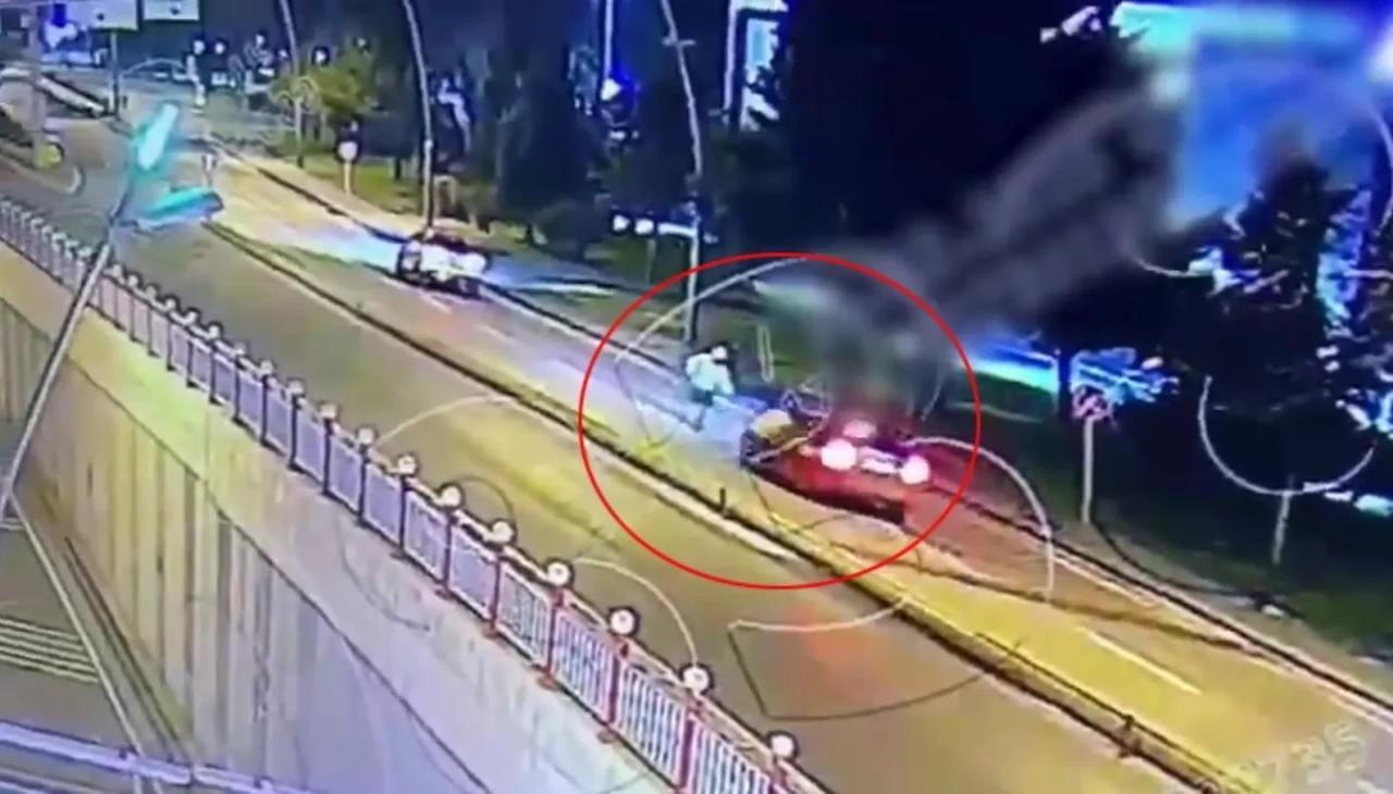 Kayseri'de ‘Dur’ ihtarına uymayıp polise çarptı!