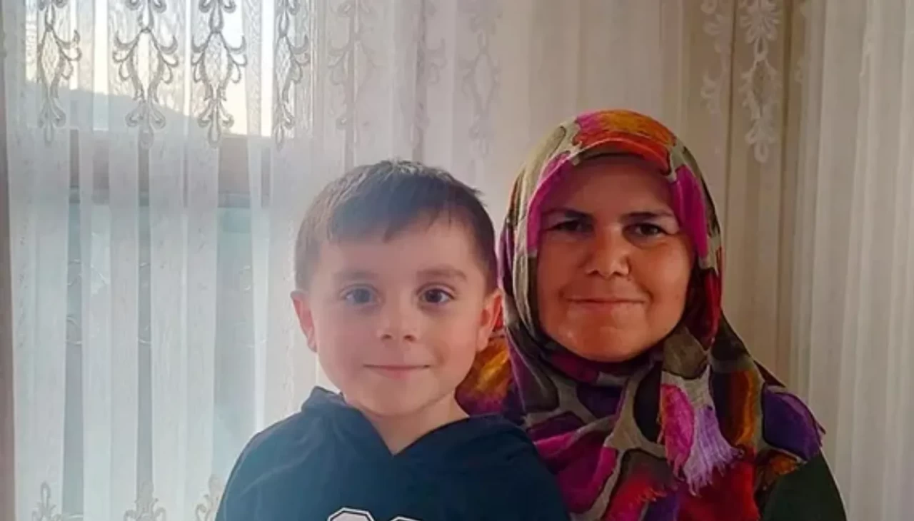 Otopsi raporu açıklandı! Kaybolduktan sonra ölü bulunan anne ve oğlunun ölüm nedeni belli oldu