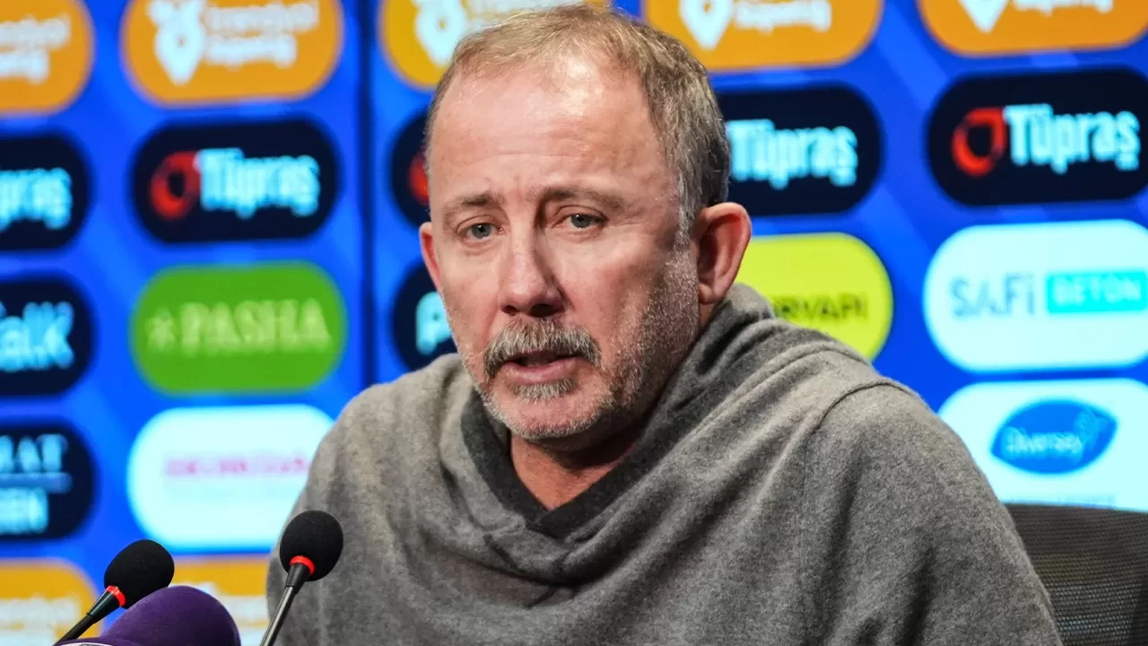 Sergen Yalçın: “Bu kadar pozisyona girip atamıyorsak sonuca razı olmalıyız”