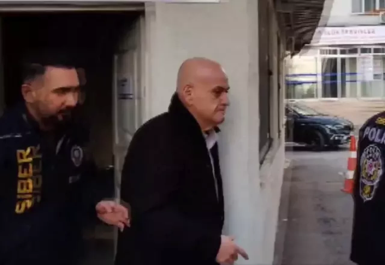 Gözaltında rahatsızlanan Ahmet Çakar operasyon geçirdi