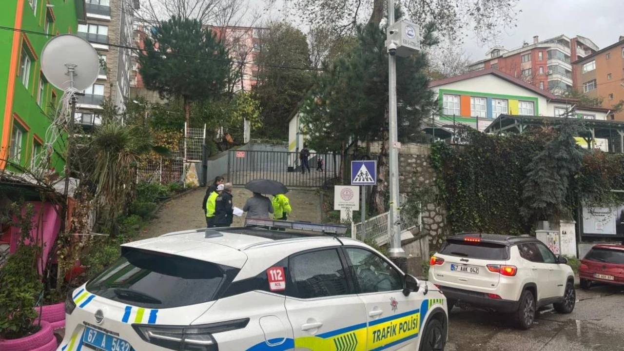 Anaokulu önünde facia: Kayan kamyonet 4 yaşındaki çocuğun ölümüne yol açtı