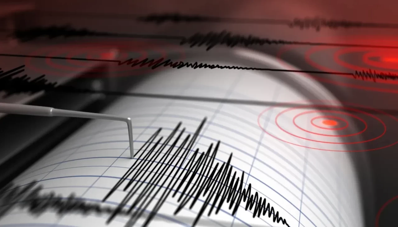 İzmir'de korkutan deprem!
