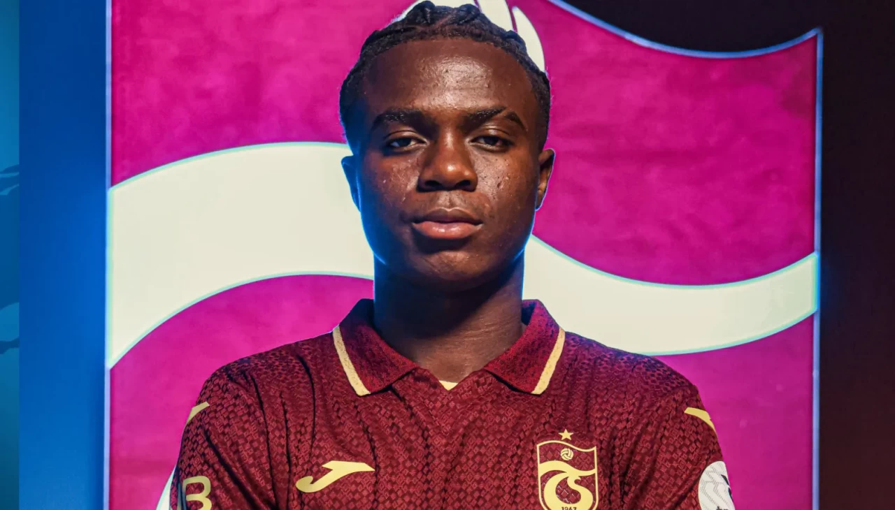 Avrupa'nın devleri Trabzonspor’un genç yıldızı Oulai'nin peşinde