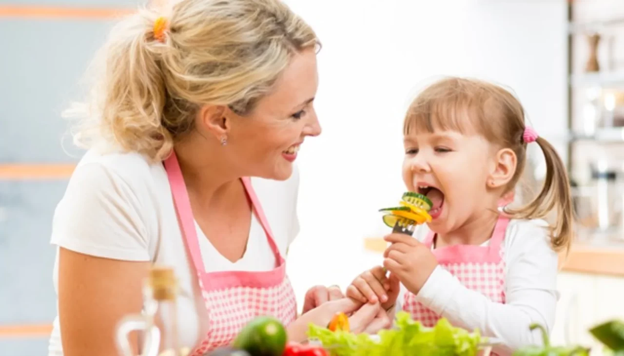 Sabah masum görünen seçim, öğlene doğru enerjiyi bitiriyor! Ailelerin en sık yaptığı beslenme yanlışı
