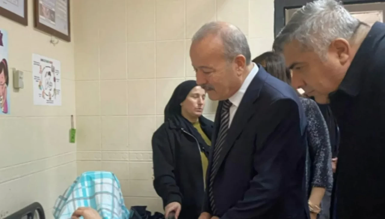 Afyonkarahisar’da zincirleme kaza! MHP Milletvekili Mehmet Taytak hastaneye koştu