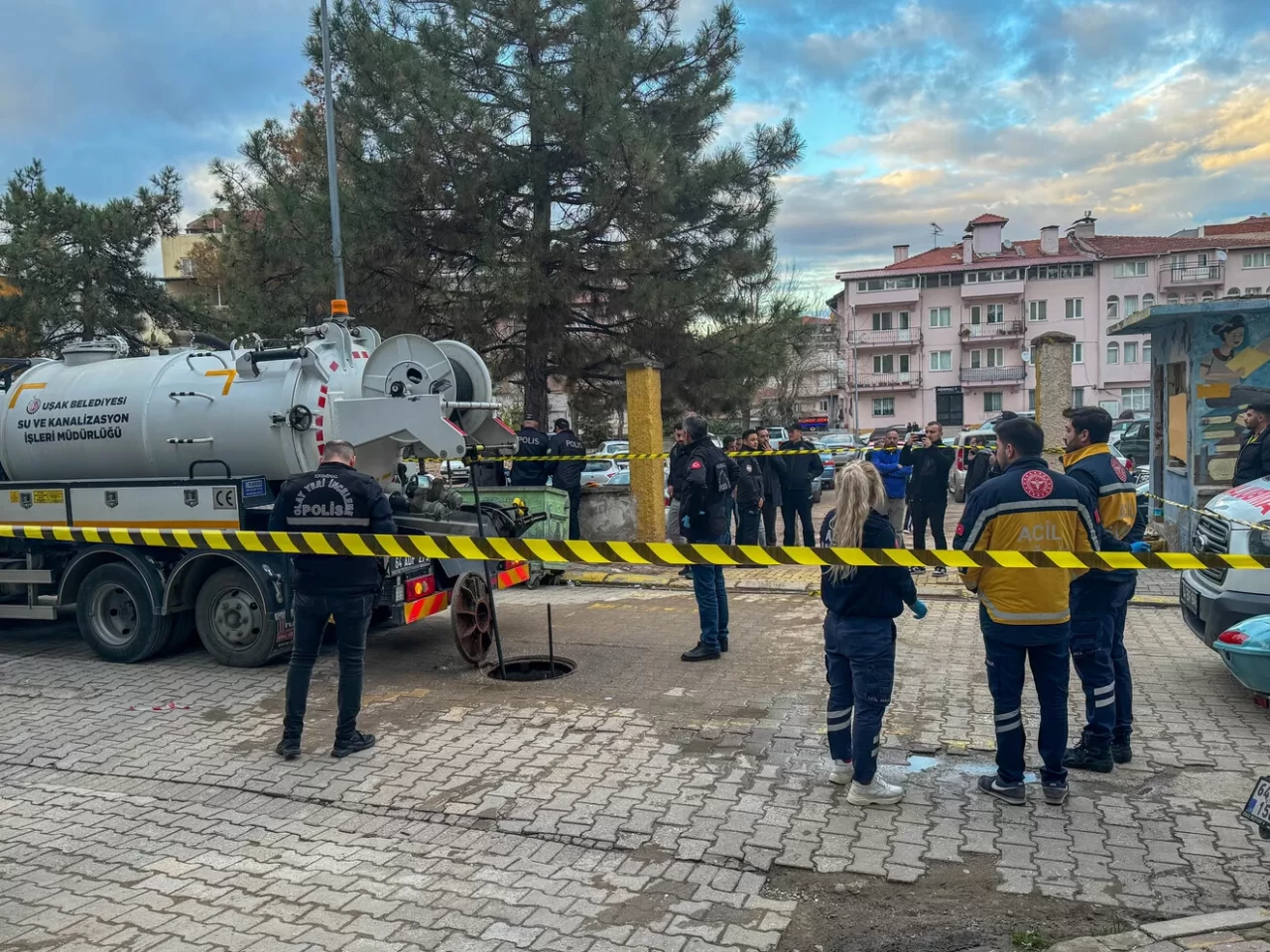 Uşak'ta kanalizasyonda cenin bulundu