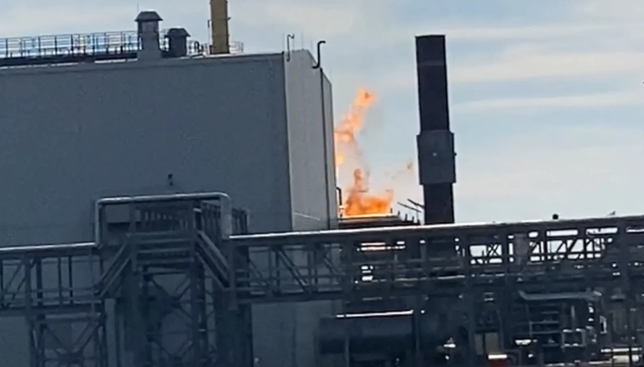 Silivri’de BOTAŞ tesisinde yangın: Bölge tahliye edildi, alevler kontrol altına alındı