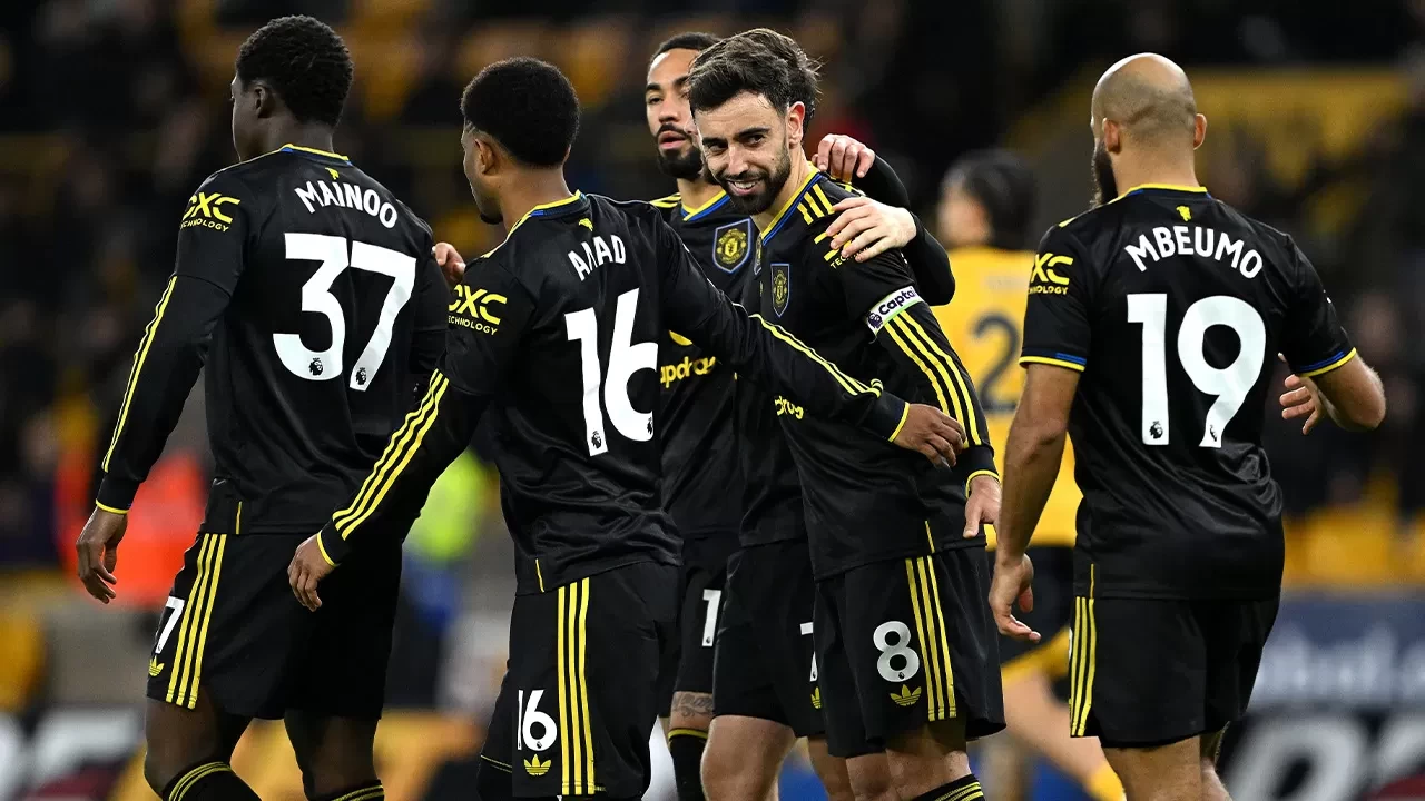 Manchester United, Wolverhampton’ı farklı geçti