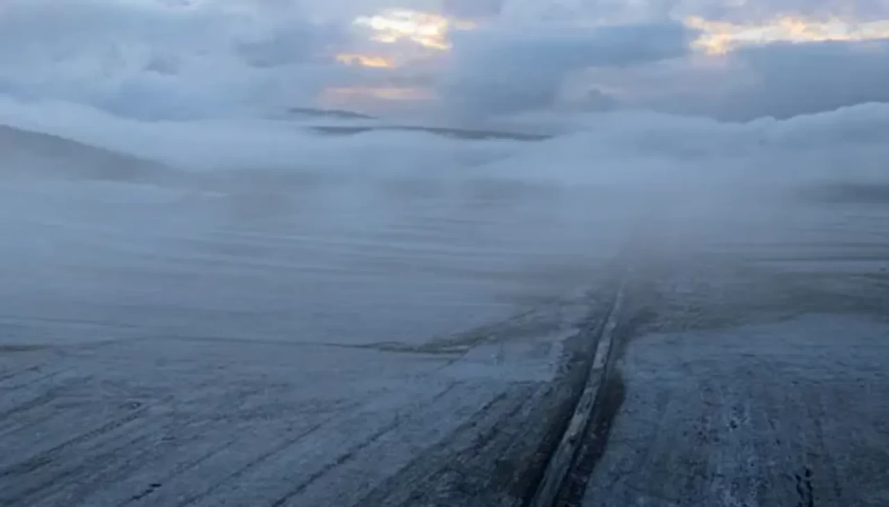 Ardahan’da mevsimin ilk karı yağdı
