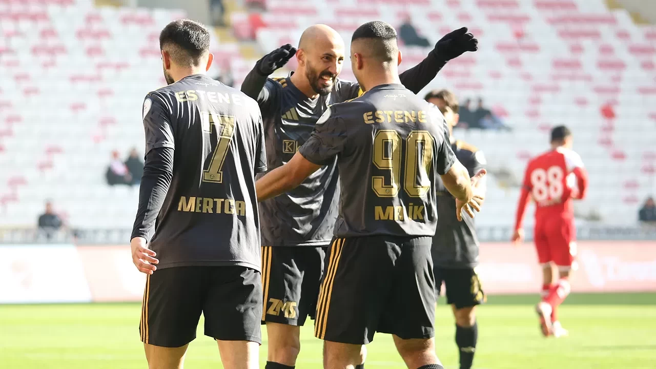 Aliağa FK, Türkiye Kupası’nda Sivasspor deplasmanda turu geçti