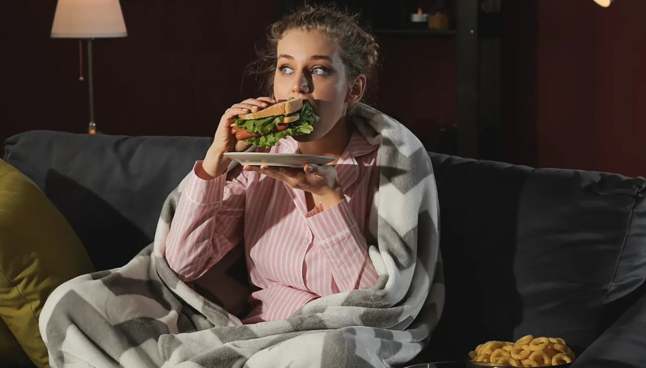 Herkes aynı hatayı yapıyor! Kilo aldıran saat değil bu detay