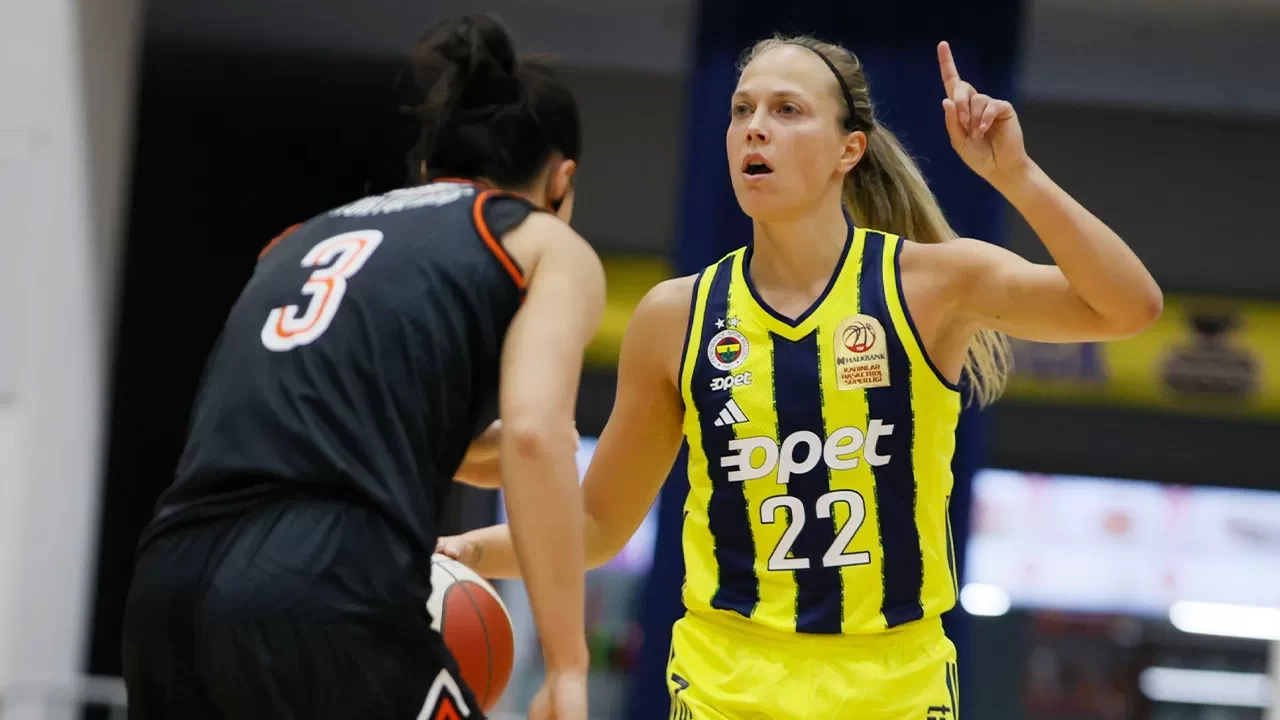 Fenerbahçe Kadın Basketbol Takımı, Kadınlar Basketbol Süper Ligi’nde ÇBK Mersin'i devirdi