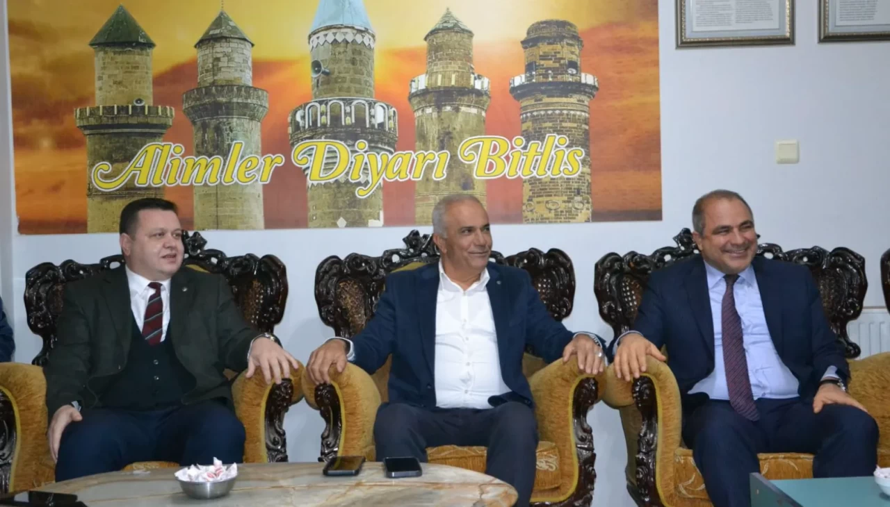 MHP Manisa İl Başkanlığı'ndan Bitlisliler Kültür ve Dayanışma Derneği'ne ziyaret