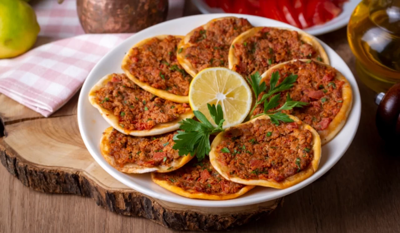 Fındık lahmacun nasıl yapılır? İşte lezzetli ve doyurucu tarif
