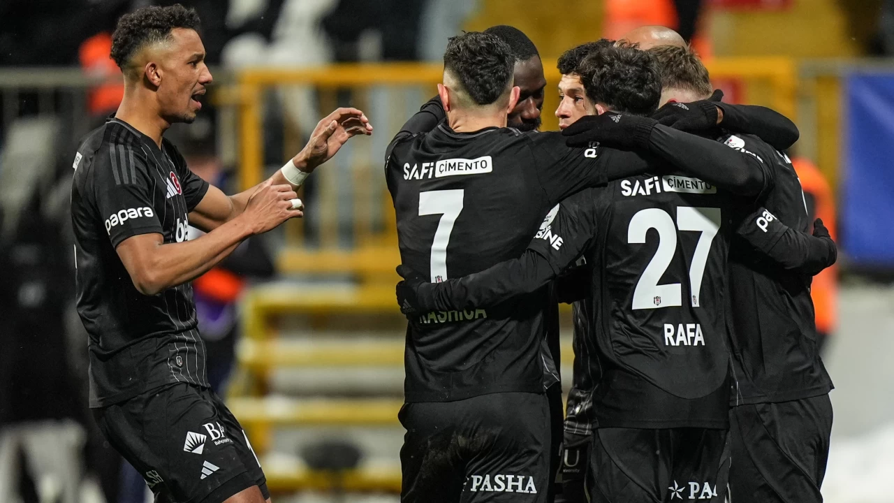 Beşiktaş, Türkiye Kupası'nda Antalyaspor’a konuk olacak: İşte siyah-beyazlıların muhtemel 11’i