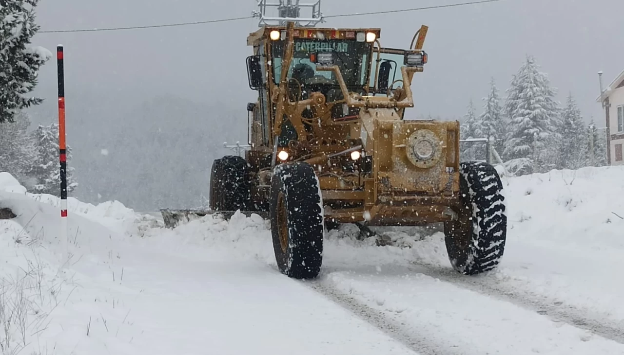 Kahramanmaraş'ta 66 kırsal mahalleye ulaşım sağlanamıyor