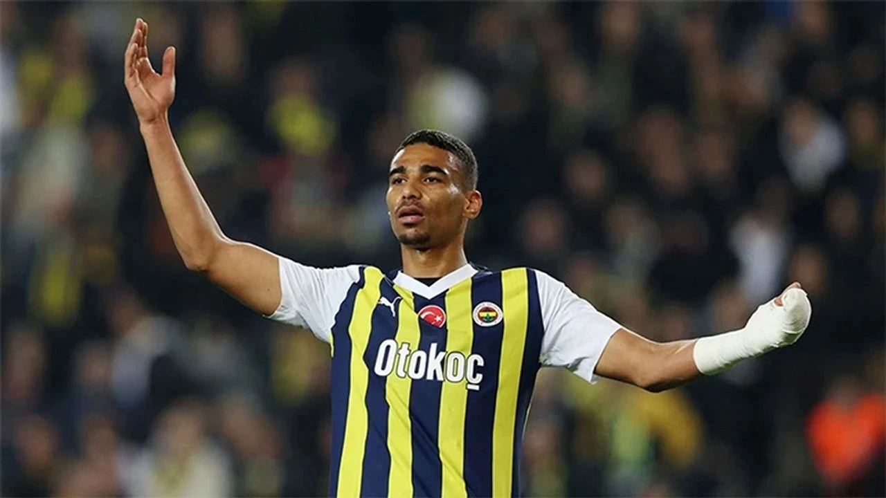 Fenerbahçe’ye Alexander Djiku için Villarreal'den sürpriz teklif 