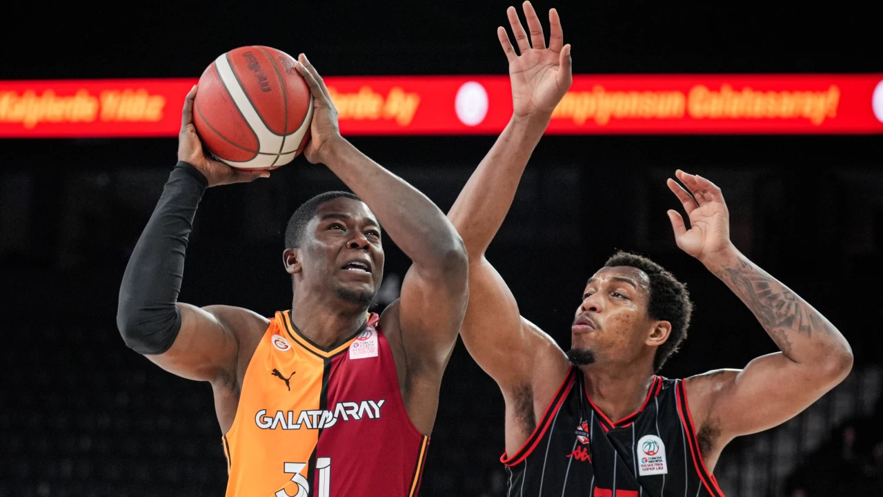 Galatasaray, FIBA Şampiyonlar Ligi’nde Manisa Basket deplasmanında