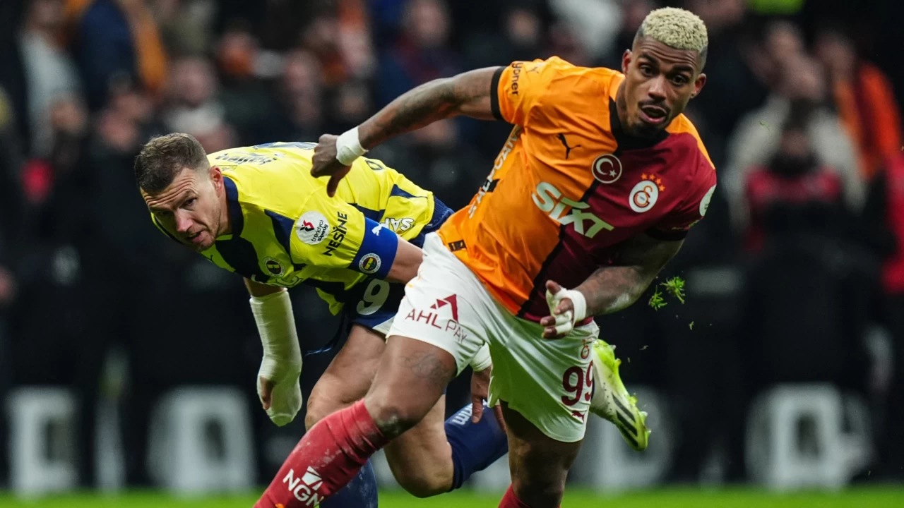 Galatasaray’ın Gabonlu futbolcusu Mario Lemina, Felipe Melo benzetmeleri hakkında konuştu