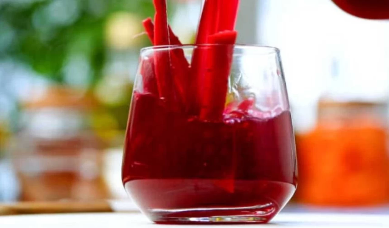 Şalgam suyu tansiyonu düşürüyor, cildi güzelleştiriyor! İşte bilinmeyen özellikleri