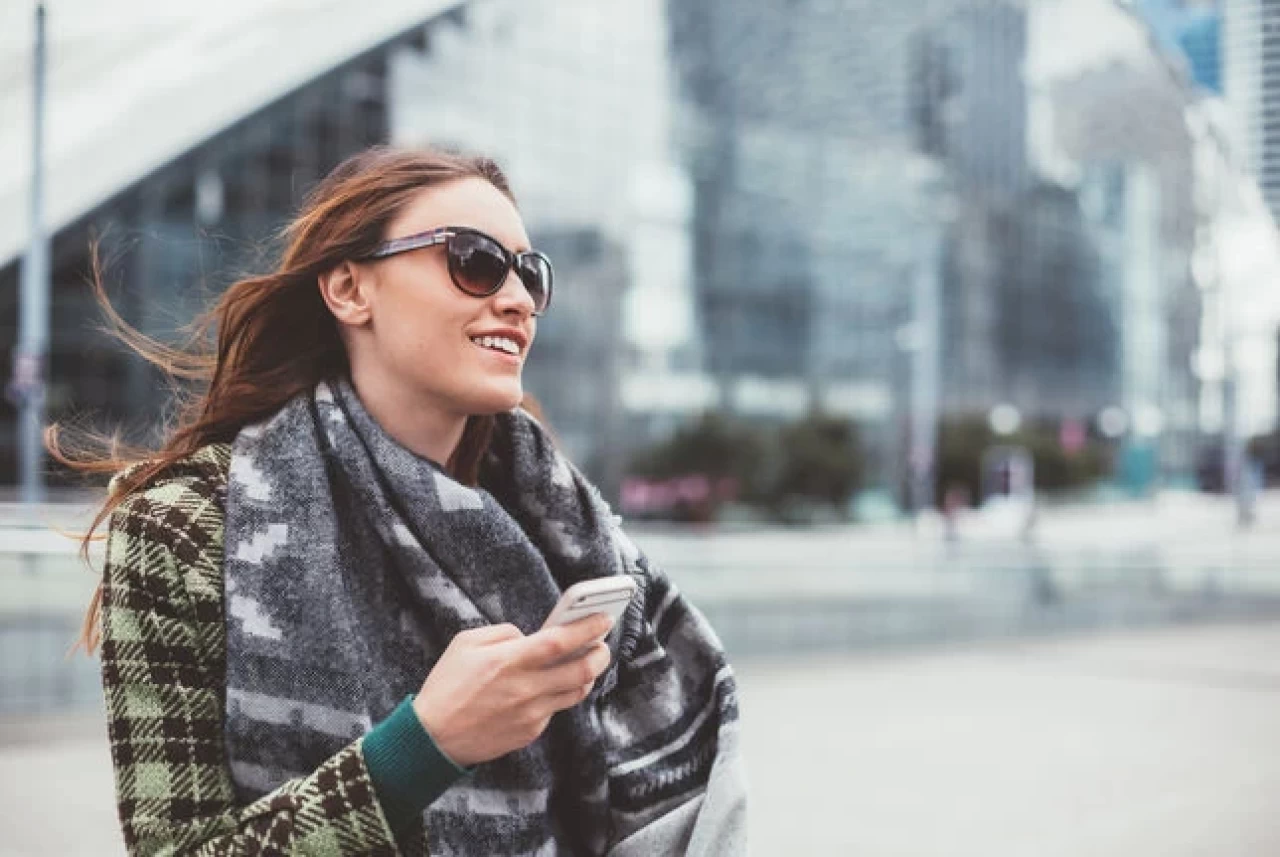 Gözlerde Güneş Yanığına Dikkat! Kışın Güneş Gözlüğü Takmak Neden Önemli?