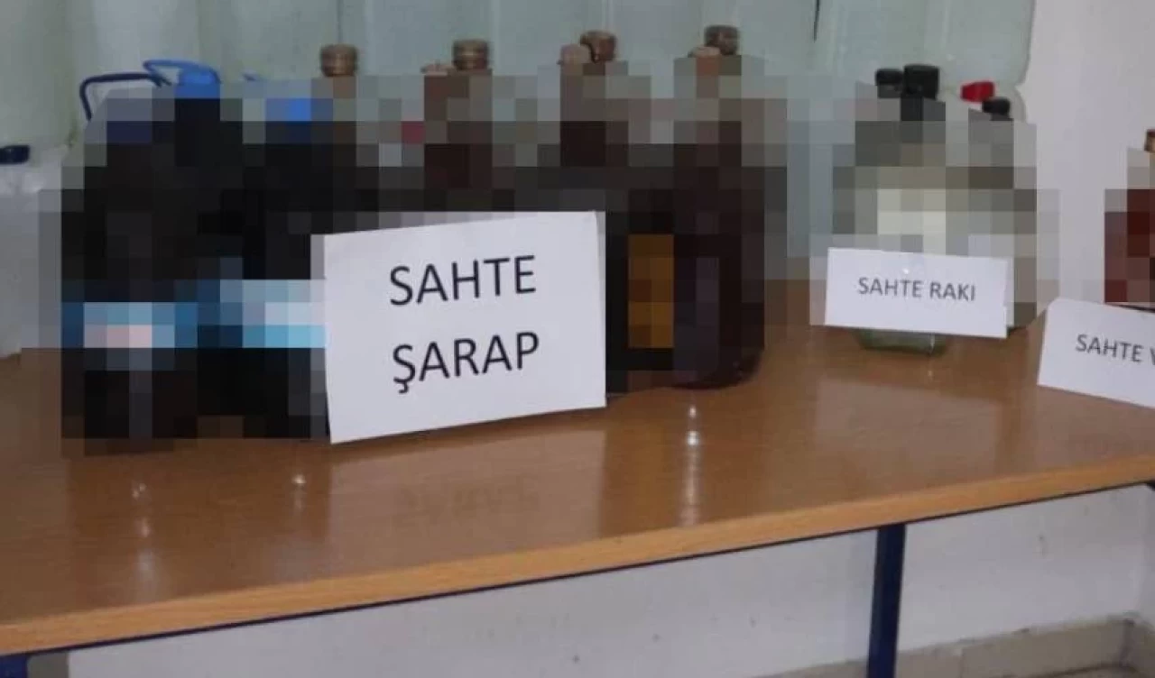 Çanakkale’de 240 litre sahte içki ele geçirildi